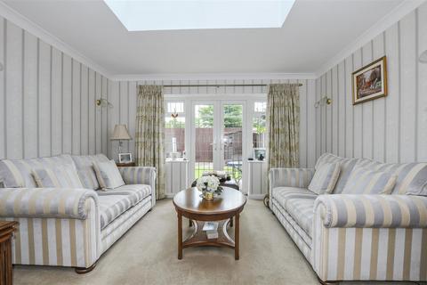 3 bedroom semi-detached house for sale, The Meads, Bricket Wood, St. Albans