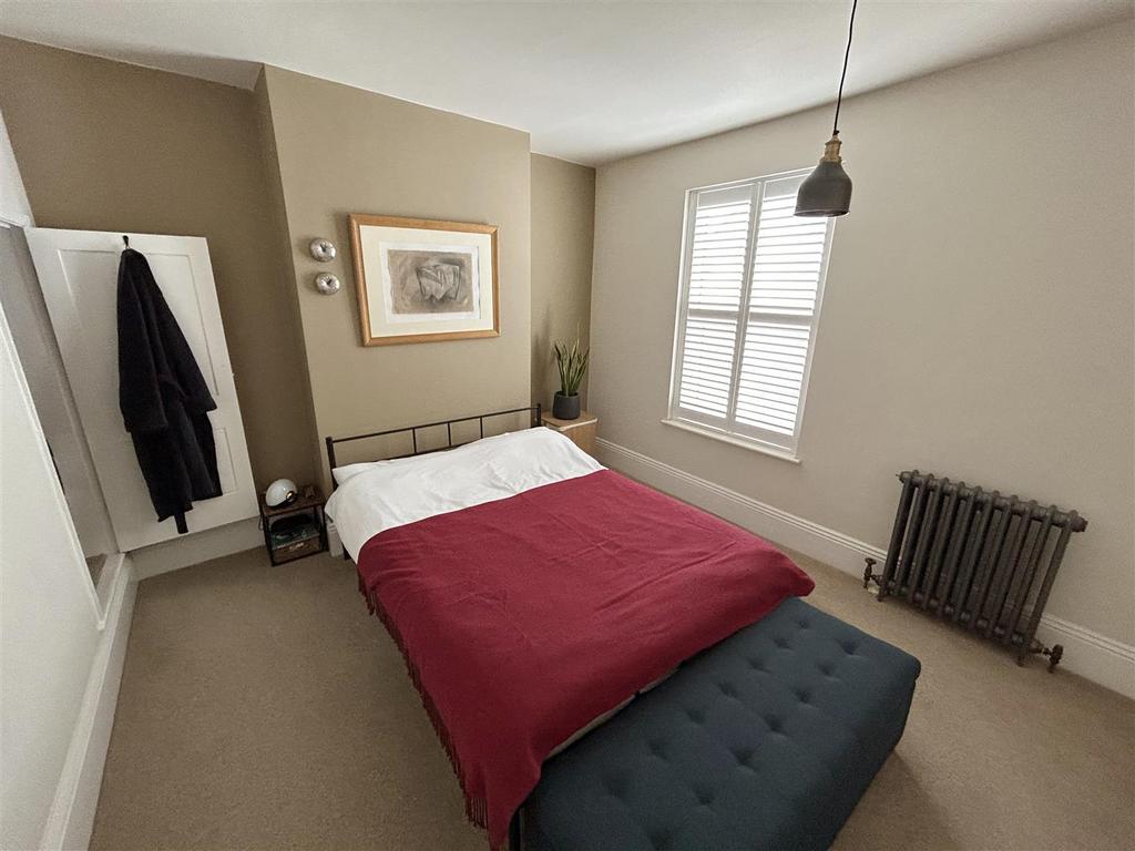 Rear bedroom.jpg