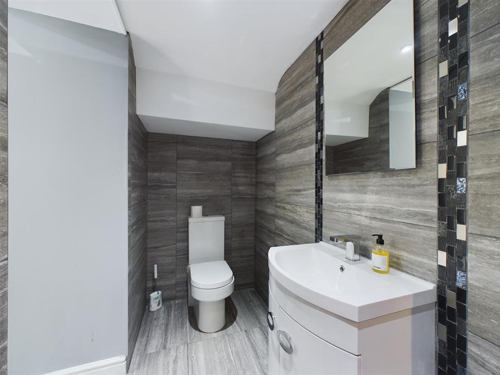 En-Suite Shower Room