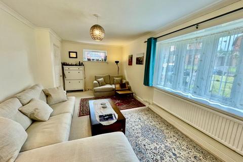 13 Dawlish Close, Stevenage, SG2 8UQ