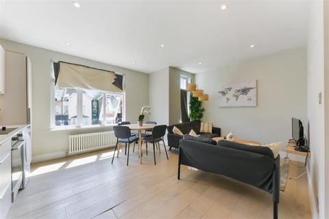 2 bedroom flat for sale, Queens Road, Wimbledon SW19