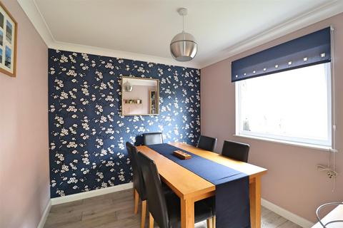 3 bedroom detached house for sale, Brook Close, Braintree