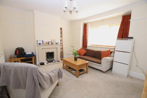 3 bedroom end of terrace house for sale, Resthaven Road, Wootton
