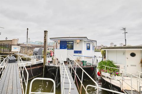 3 bedroom houseboat for sale, Cheyne Walk, Chelsea, SW10