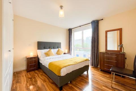 3 bedroom apartment to rent, Regent Court, St John's Wood, NW8