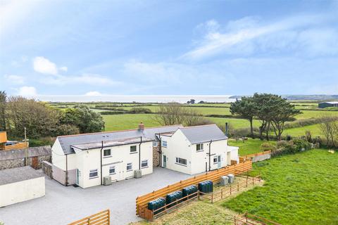 10 bedroom detached house for sale, Coverack