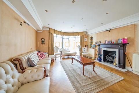 7 bedroom detached house for sale, Watford Way, Mill Hill, London, NW7