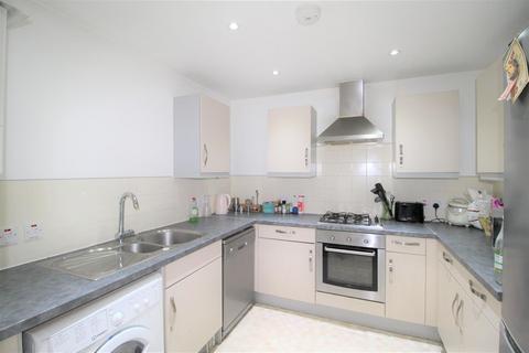 2 bedroom flat to rent, Old Paradise Street, London