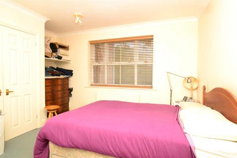 2 bedroom apartment for sale, Abbotsmead Place, Caversham, Reading