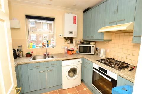 23 Abbotsmead Place, Caversham, Reading, RG4 8BB