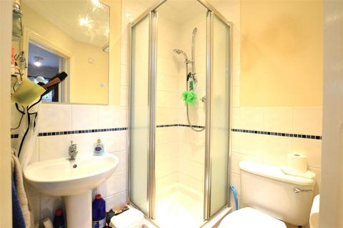 23 Abbotsmead Place, Caversham, Reading, RG4 8BB