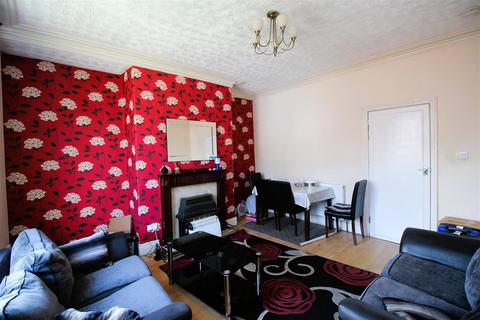3 bedroom terraced house for sale, Harlow Road, Bradford BD7