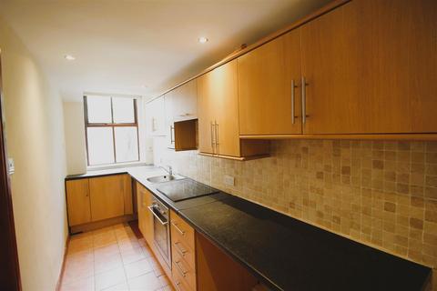 2 bedroom end of terrace house for sale, Simon Fold, Bradford BD12