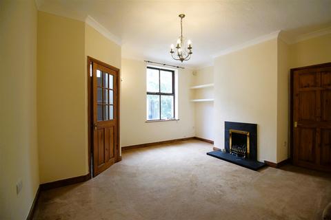 2 bedroom end of terrace house for sale, Simon Fold, Bradford BD12