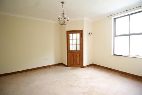 1 Simon Fold, Wyke, Bradford, BD12 9JH