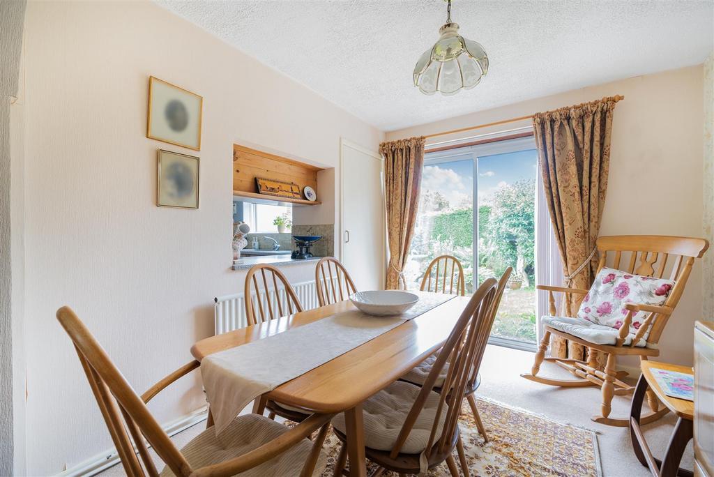 Brimsmore, Yeovil 3 bed semidetached house for sale £275,000