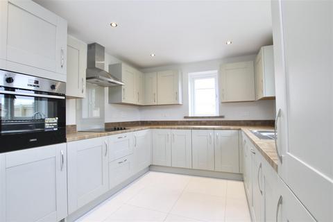 4 bedroom detached house for sale, Main Road, Leadenham