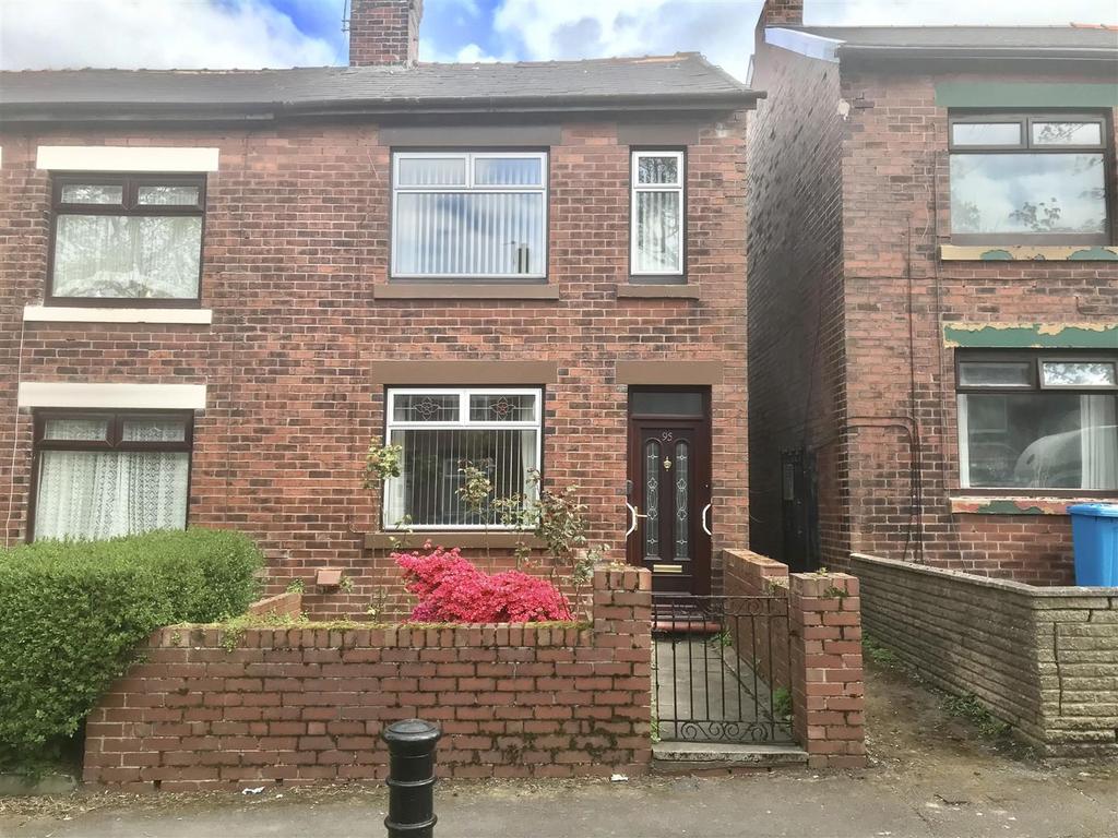 Hollinhall Street, Oldham 2 bed end of terrace house for sale £120,000