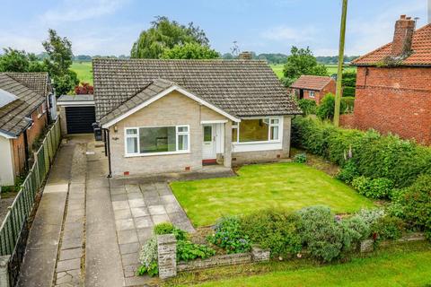 2 bedroom detached bungalow for sale, Main Street, Hessay, York