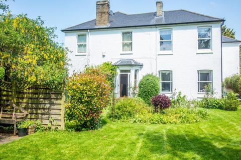 Flat 1, The Limes Mingle Lane, Great Shelford, Cambridge, CB22 5FG