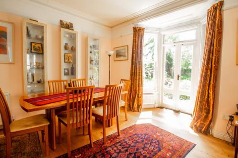 Flat 1, The Limes Mingle Lane, Great Shelford, Cambridge, CB22 5FG