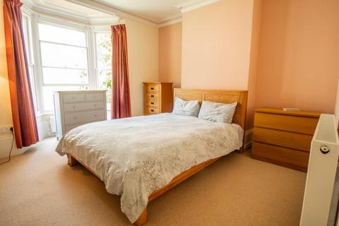 Flat 1, The Limes Mingle Lane, Great Shelford, Cambridge, CB22 5FG