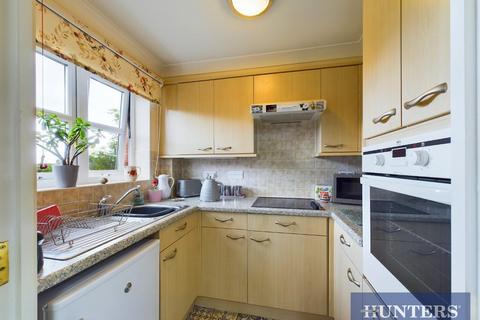 1 bedroom apartment for sale, Burlington Court, Gordon Road, Bridlington, East Riding of Yorkshire