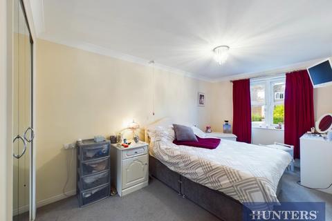 1 bedroom apartment for sale, Burlington Court, Gordon Road, Bridlington, East Riding of Yorkshire