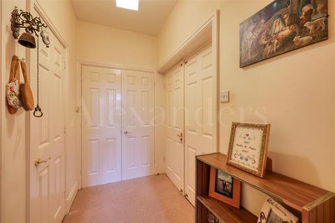 1 bedroom apartment for sale, Grange Court, Desford