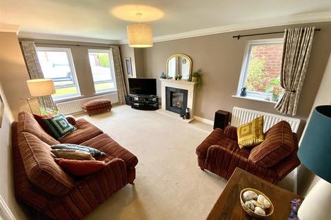 111 Priors Grange, High Pittington, Durham, DH6 1DF