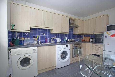 2 bedroom terraced house for sale, Foresters Close, Rags Lane, Cheshunt, Waltham Cross