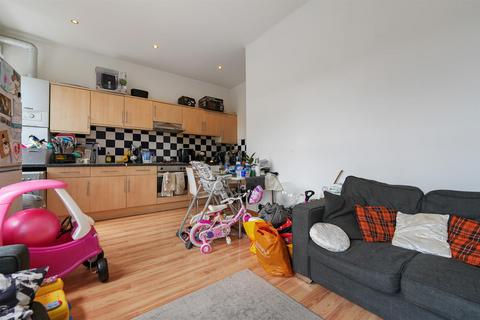 2 bedroom house for sale, Gratton Terrace, London NW2