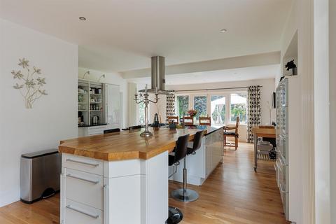 5 bedroom detached house for sale, Moss Road, Alderley Edge