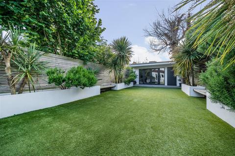 63 Cotterill Road, Surbiton, KT6 7UJ