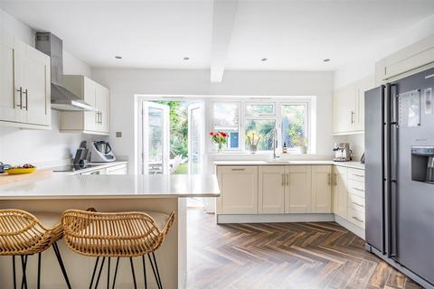 63 Cotterill Road, Surbiton, KT6 7UJ