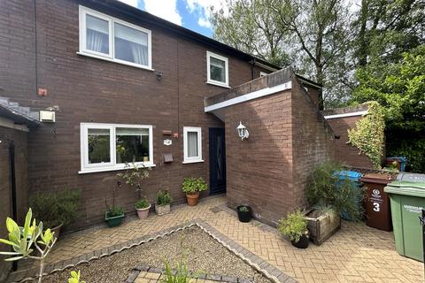 3 bedroom townhouse for sale, Everglade, Bardsley, Oldham