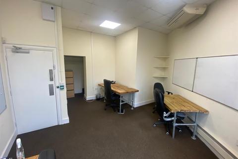 Office to rent, The Broadway, Woodford Green