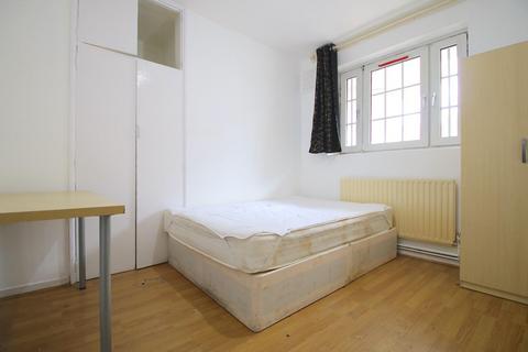 4 bedroom flat to rent, Christian Street, London E1