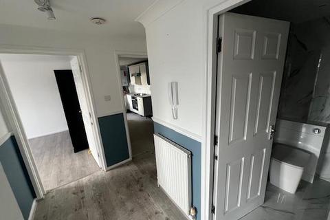 2 bedroom flat to rent, Northcote Road, Bournemouth