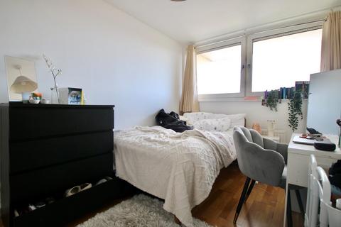 3 bedroom house to rent, Farthing Fields, London E1W