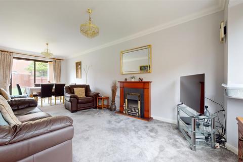 4 bedroom property for sale, Edzell Crescent, Westcroft