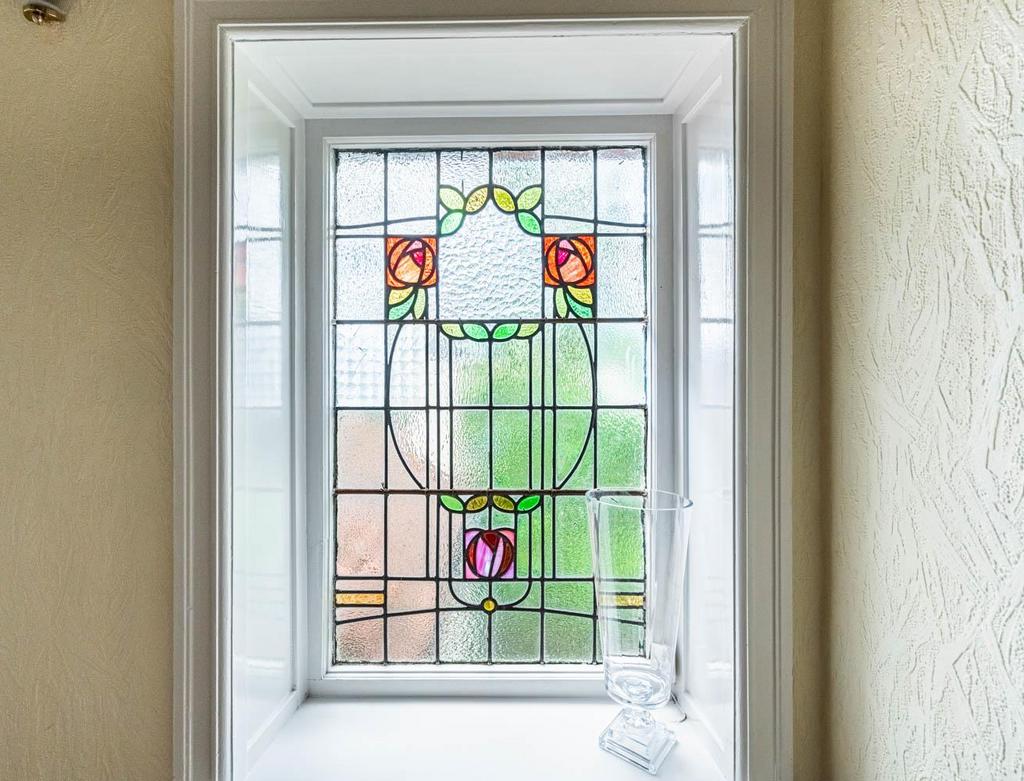 Feature Window
