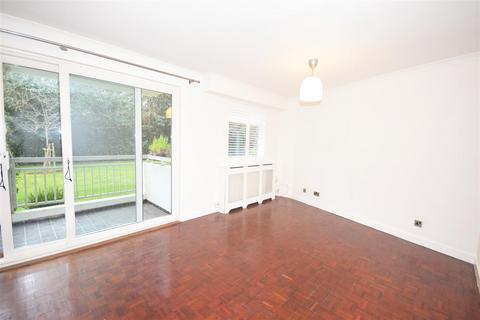2 bedroom apartment to rent, Sheen Road, Richmond