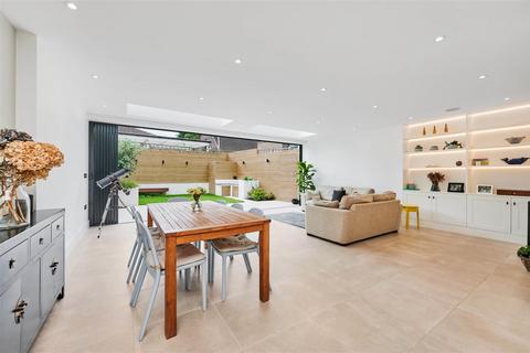 5 bedroom end of terrace house for sale, Emerald Square, Putney, SW15