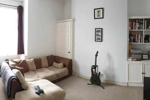 1 bedroom flat to rent, Upton Park Slough Berkshire