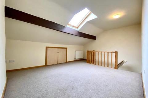 2 bedroom terraced house for sale, Savile Road, Elland