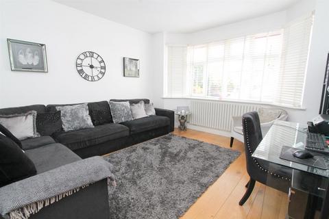 30 Rosehill Gardens, Sutton, SM1 3JZ