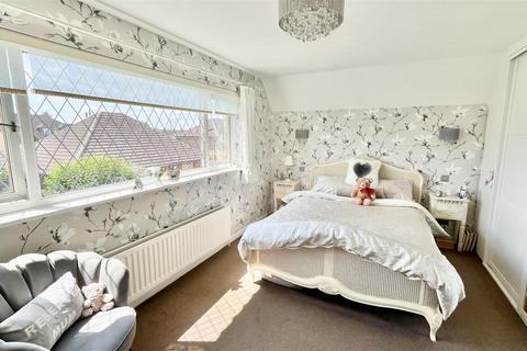 Birtrick House Birtrick Drive, Meopham, Gravesend, DA13 0LR