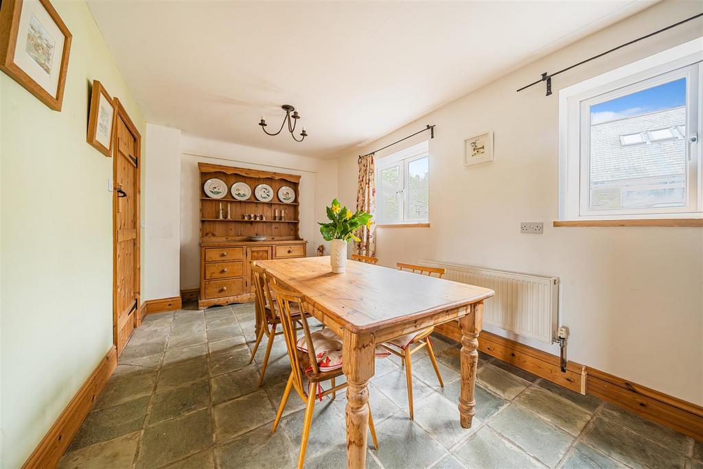 1075372 (13).jpg