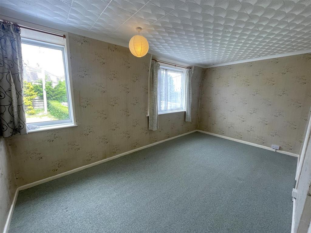 Bedroom one.jpg